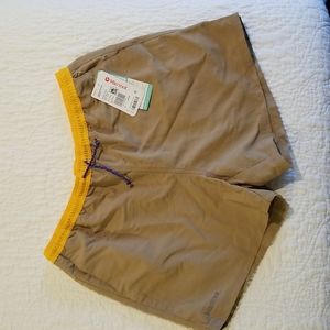 NWT Mens Large Marmot short